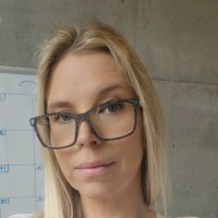 Erica Stahl
