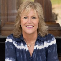 Kari Caulfield