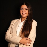 Bia Ribeiro