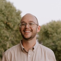 Daniel J Smith