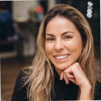 Camilla Santa Paula
