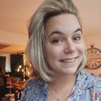 Nadiene Dekker