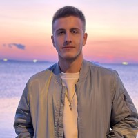 Onur Taç