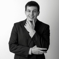 Sergi C.