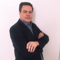 Luciano J Pires