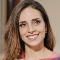 Suzanne Melo