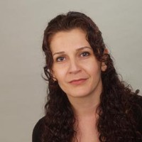 Roshanak Rezvani