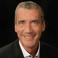 Dr. Wulf E. Müller