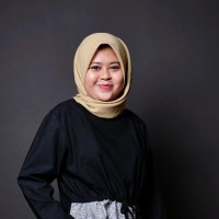 Annisa .