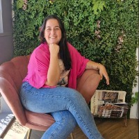 Luciane De Lucca Costa Brinkmann