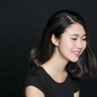 何佩莹