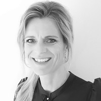 Mette Nyholm