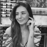 Valeska Farias M.