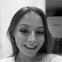 Nicole M M Rasmussen
