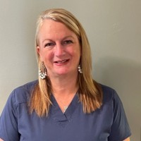 Leslie Holliefield