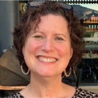 Anne Kearsley