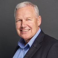 Kim Lyons