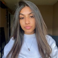 Savannah Flores
