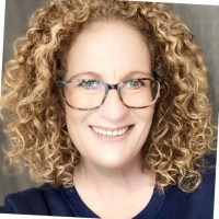 Tracey Treloar