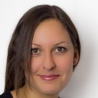 Manuela Aust