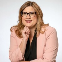 Julia Drapela
