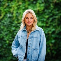 Lauren Lonsdale
