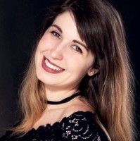 Esztella Schneider