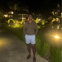 Suhayl Manghar