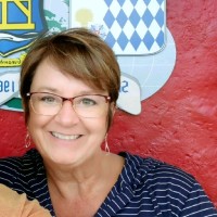 Lori Dill