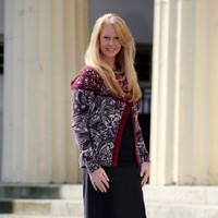 Lyn Farkas