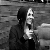 sevgi akar