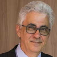 Roberto Padilha