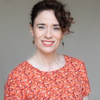 Marianne V.