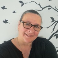 Wanda Van Den Heuvel