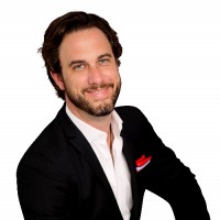 Alain Lavoie, Broker AMP