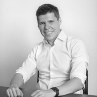 Vladimir Mnogoletniy