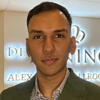 Rawi Chandrikasingh