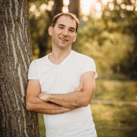 Manu Fernández Calderón