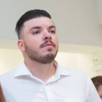 Albert wiliiam de mello