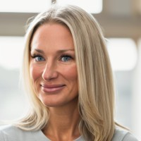 Amanda Stone