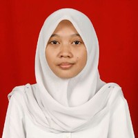 Estin Widhiastuti