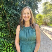 Kelli Davenport