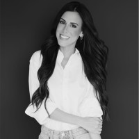 Ana M. R.R.,Mba
