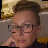 Teuta Jonuzi