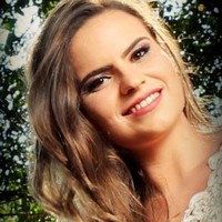 Flávia Santos Souza Roberto