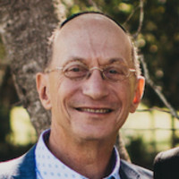 Michael Warren