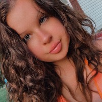 Larisa Hodgson