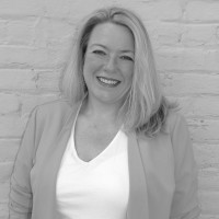 Leila Schindler