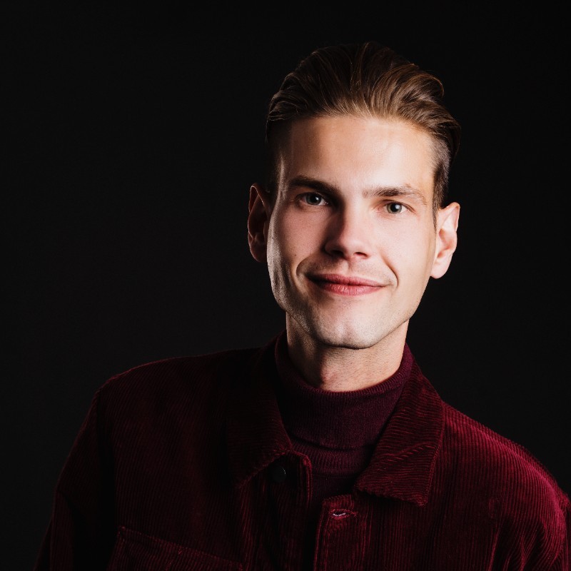 Bryan Van Den Aakster