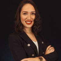 Elaine Dias
